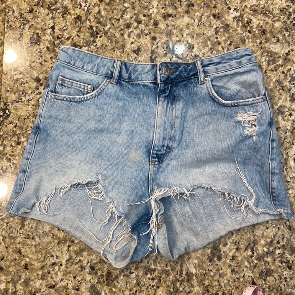 Topshop Cutoff Mom Jeans Shorts High Waisted Size 10